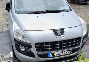 Peugeot 3008 214.000 km 4.090 &euro; Düsseldorf 40233
