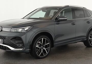 VW Tiguan 7.600 km 44.184 &euro; Düsseldorf 40233