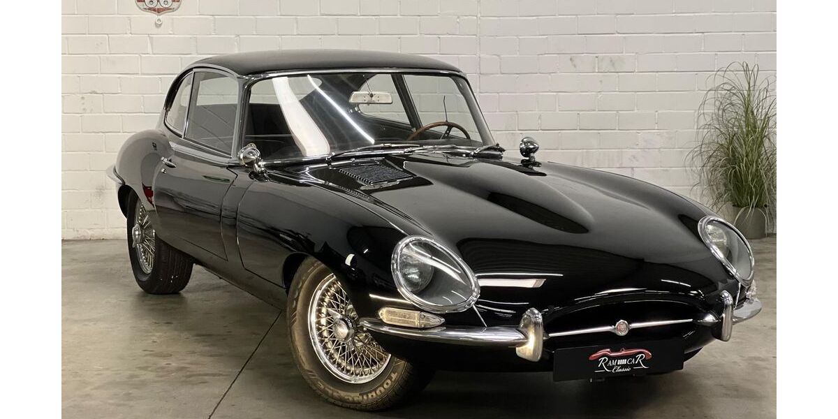 Jaguar E-Type 60.720 km 66.900 &euro; Krefeld 47805