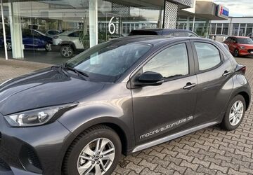 Mazda 2 Hybrid 3.666 km 23.270 &euro; Grevenbroich 41515