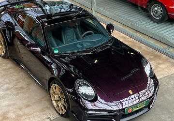 Porsche 992 2.800 km 259.000 &euro; Düsseldorf 40591