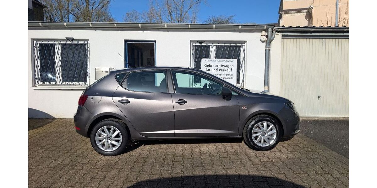 Seat Ibiza 78.304 km 7.500 &euro; Düsseldorf 40472