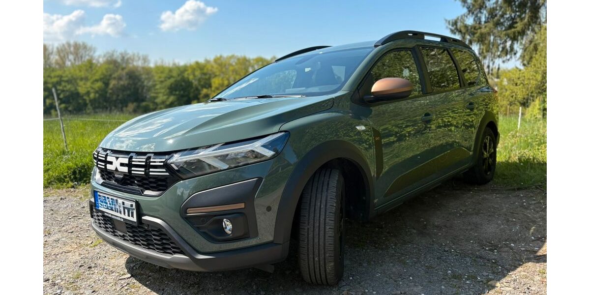 Dacia Jogger 9.500 km 25.900 &euro; Velbert 42553