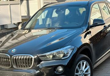 BMW X1 210.000 km 14.840 &euro; Düsseldorf 40468