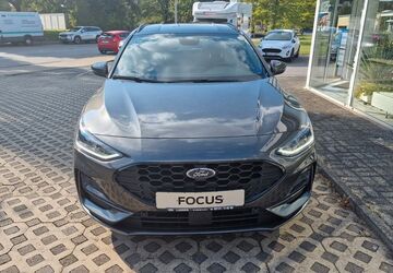 Ford Focus 12.100 km 26.899 &euro; Krefeld 47809