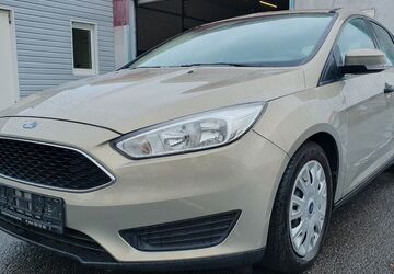 Ford Focus 88.000 km 11.950 &euro; Krefeld 47803