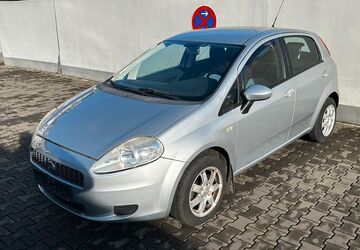 Fiat Grande Punto 158.000 km 2.200 &euro; Duisburg 47058