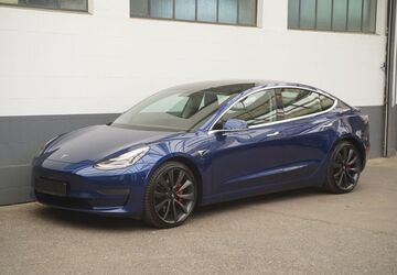 Tesla Model 3 99.987 km 24.450 &euro; Mönchengladbach 41236