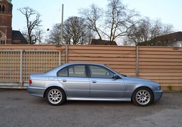 BMW 520 92.000 km 11.980 &euro; Duisburg 47166