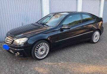 Mercedes-Benz CLC 220 277.000 km 2.950 &euro; Düsseldorf 40595
