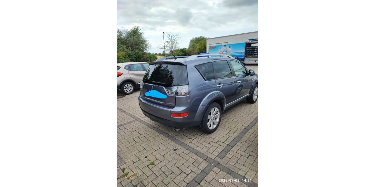 Mitsubishi Outlander 222.000 km 7.200 &euro; Velbert 42549