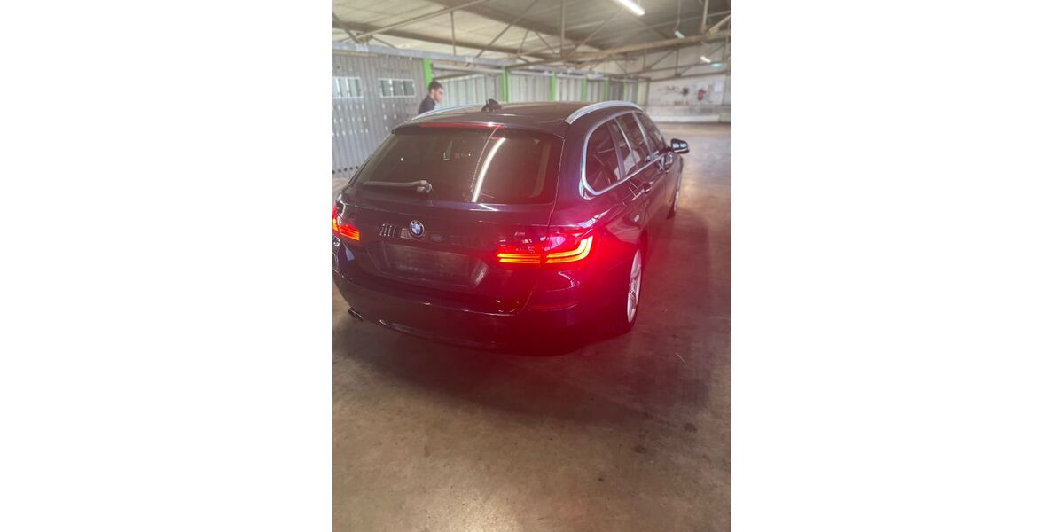 BMW 520 184.000 km 14.800 &euro; Düsseldorf 40470