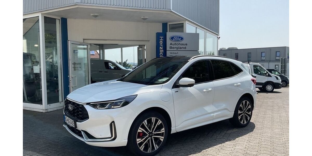 Ford Kuga 8.900 km 41.990 &euro; Remscheid 42855