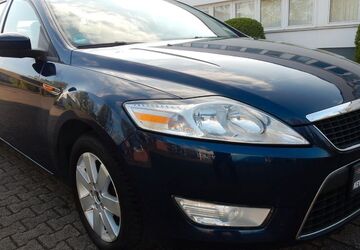 Ford Mondeo 272.905 km 3.099 &euro; Oberhausen 46047