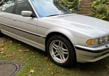 BMW 740 119.170 km 26.500 &euro; Düsseldorf 40470
