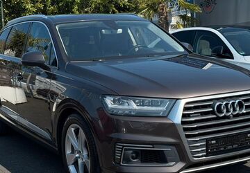 Audi Q7 275.700 km 21.900 &euro; Düsseldorf 40627