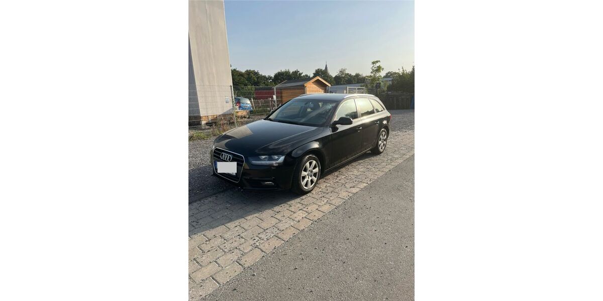 Audi A4 252.000 km 7.450 &euro; Wuppertal 42107