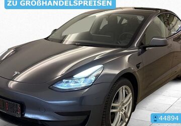Tesla Model 3 78.457 km 25.395 &euro; Krefeld 47829