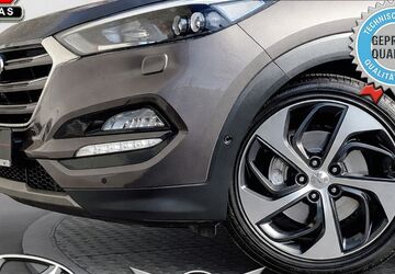 Hyundai TUCSON 163.856 km 14.990 &euro; Düsseldorf 40625