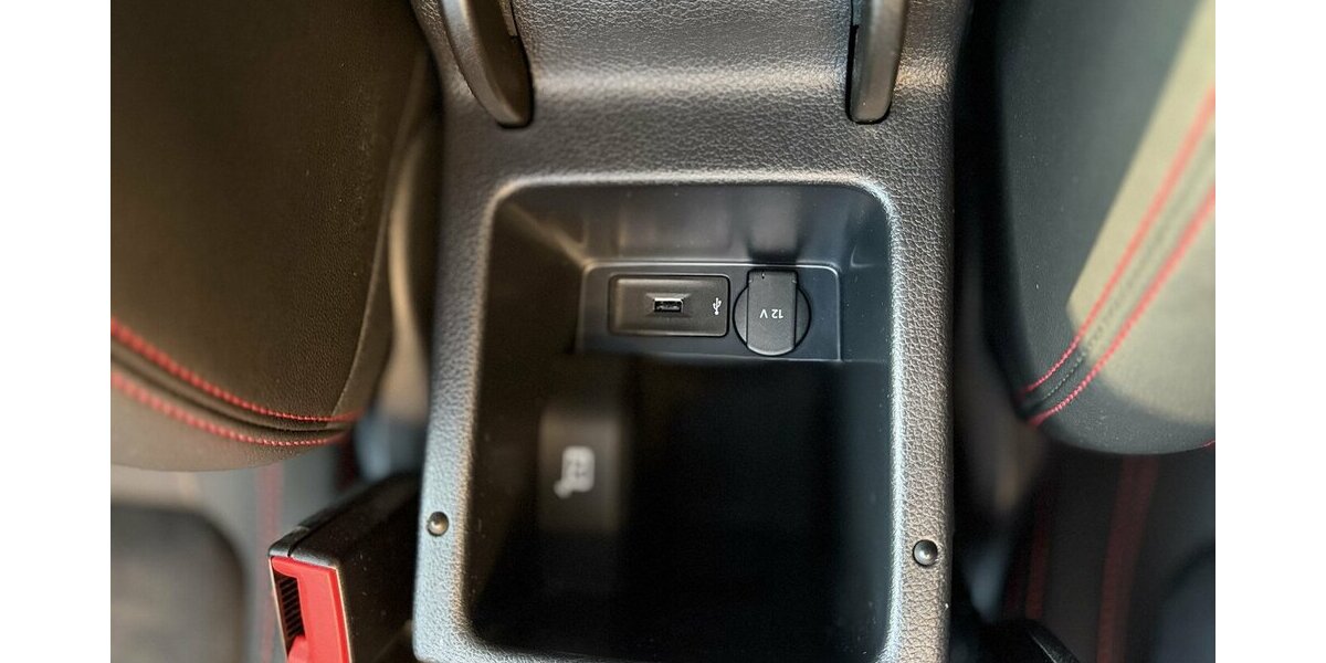 Seat Alhambra FR Line / El. Türen / PANO / CAM / AHK 105.000 km 33.950 &euro; Mönchengladbach 41066