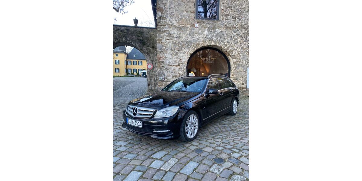Mercedes-Benz C 250 330.000 km 5.900 &euro; Wuppertal 42329