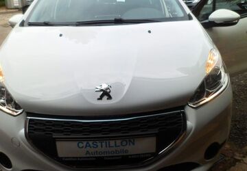 Peugeot 208 94.500 km 5.950 &euro; Düsseldorf 40589