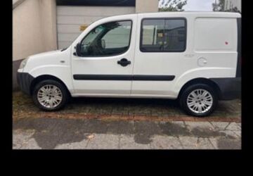Fiat Doblo 208.000 km 2.700 &euro; Duisburg 47166