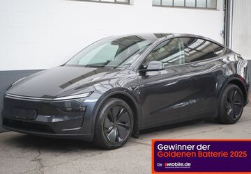 Tesla Model Y 8.274 km 48.950 &euro; Mönchengladbach 41236
