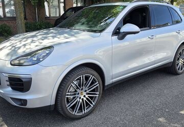 Porsche Cayenne 176.000 km 39.500 &euro; Neuss 41462