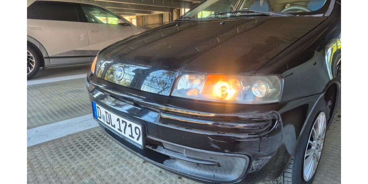 Fiat Punto 79.400 km 1.300 &euro; Dusseldorf 40625