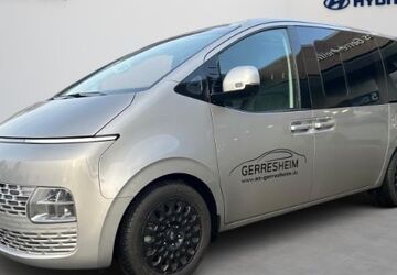Hyundai STARIA 50.171 km 51.987 &euro; Jüchen 41363