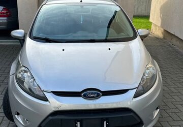 Ford Fiesta 144.684 km 1.950 &euro; Düsseldorf 40239