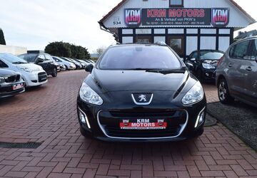 Peugeot 308 130.726 km 8.490 &euro; Mönchengladbach 41066