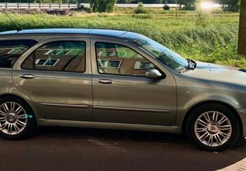 Lancia Lybra 235.000 km 3.000 &euro; Krefeld 47800