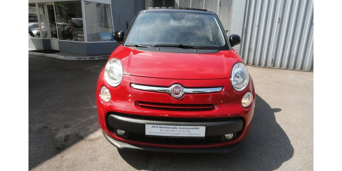 Fiat 500L 1.6D Living Navi+PanoSdach+kamera+Klimatr 158.000 km 8.399 &euro; Neuss 41462