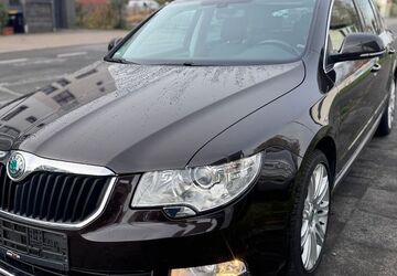 Skoda Superb 158.927 km 8.450 &euro; Hilden 40723