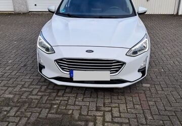 Ford Focus 85.000 km 9.600 &euro; Düsseldorf 40549