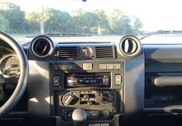 Land Rover Defender 1.100 km 75.000 &euro; Krefeld 47805