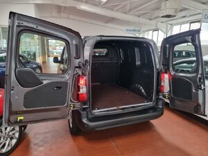 Opel Combo - e Edition PDC vo.&hi. Holzausbau verglaste 20.076 km 17.980 &euro; HAAN 42781