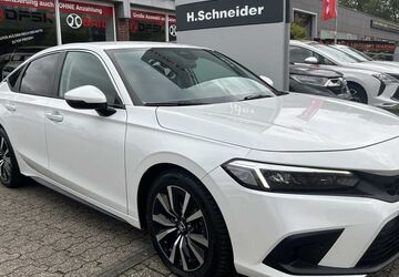 Honda Civic 5.429 km 30.900 &euro; Moers 47443