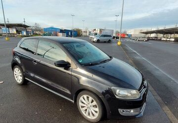 VW Polo 147.000 km 4.950 &euro; Neuss 41469