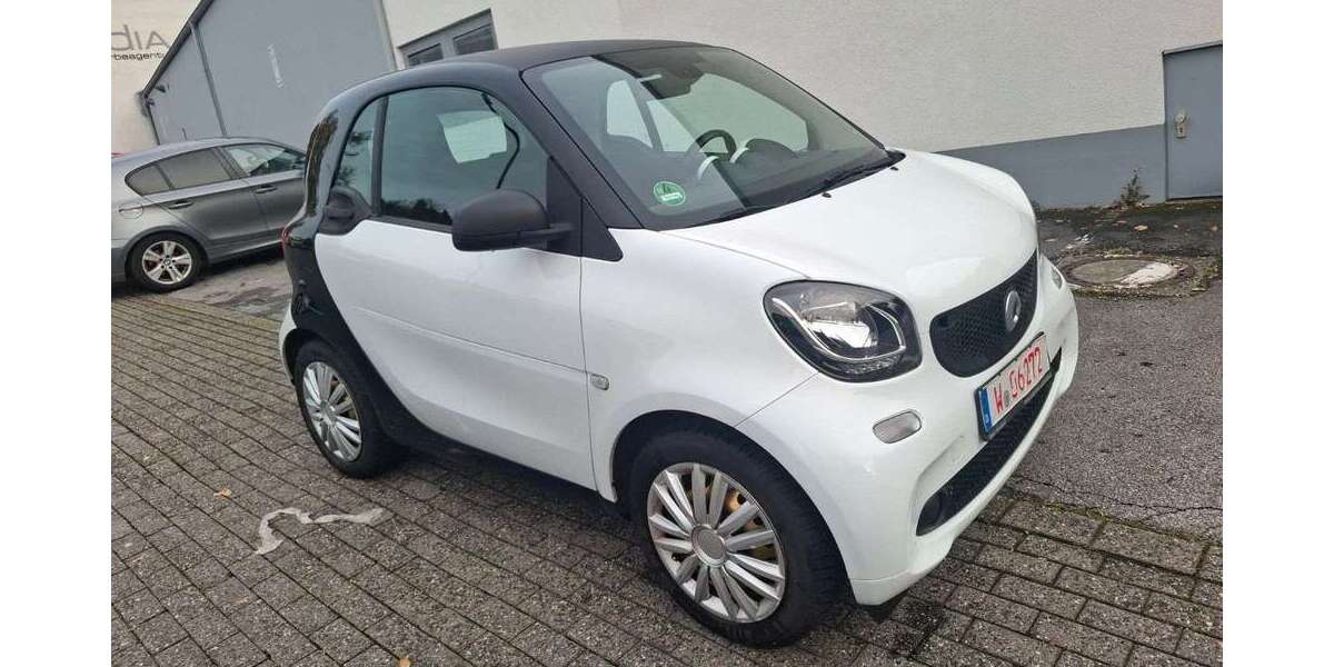Smart forTwo 124.000 km 5.490 &euro; Wuppertal 42277