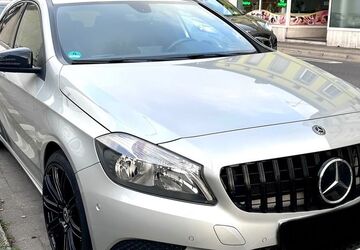 Mercedes-Benz A 180 100.000 km 10.900 &euro; Moers 47441