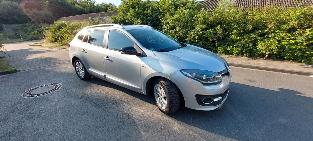 Renault Megane 148.600 km 8.350 &euro; Duisburg 47259