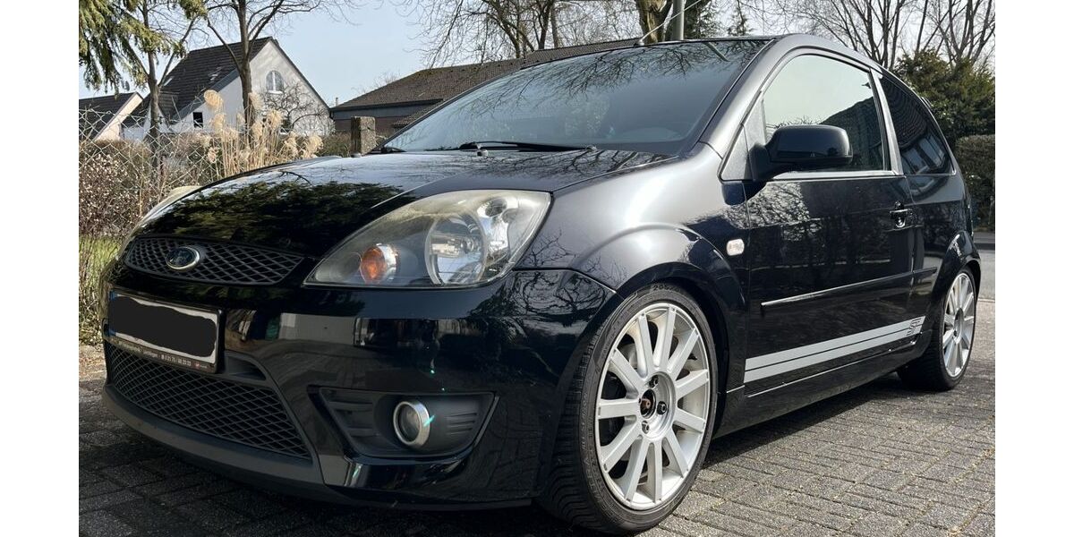 Ford Fiesta 130.991 km 6.000 &euro; Leichlingen 42799