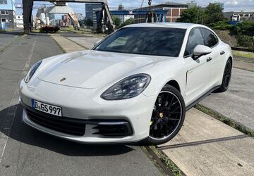 Porsche Panamera 67.500 km 66.500 &euro; Düsseldorf 40227
