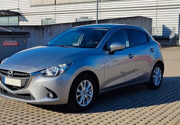 Mazda 2 82.180 km 10.900 &euro; Ratingen 40882