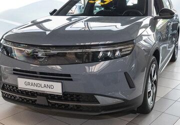 Opel Grandland (X) 2.000 km 27.450 &euro; Remscheid 42855