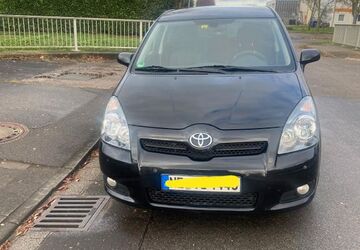 Toyota Corolla Verso 222.000 km 3.995 &euro; Kaarst 41564