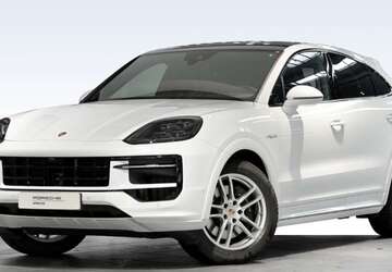 Porsche Cayenne 9.900 km 147.525 &euro; Düsseldorf 40468